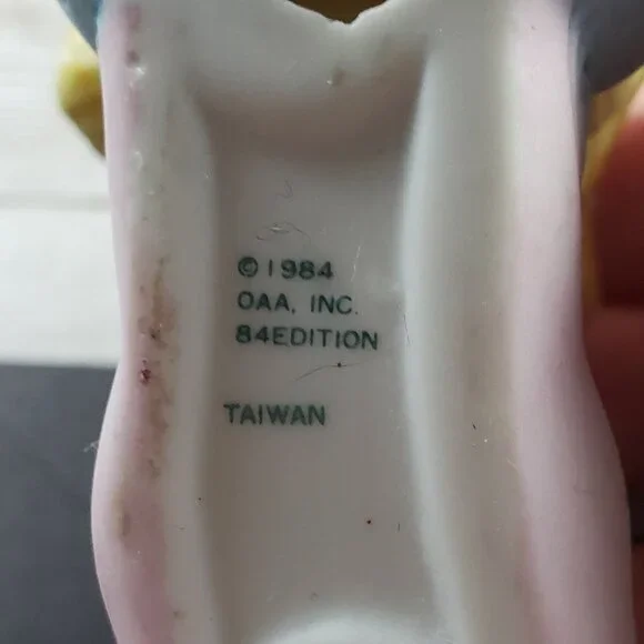 1984 2 Cabbage Patch Kids Figurines Fine Porcelain Taiwan - Picture 6 of 12